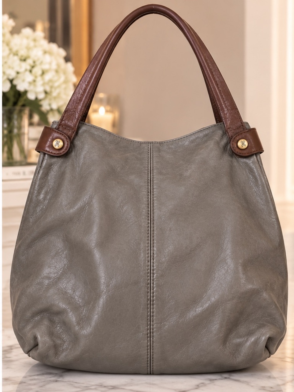 Hobo International EEGY Shadow Genuine Leather Shoulder Bag $298 - Picture 2 of 7
